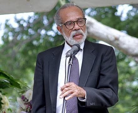 L’ancien Premier ministre Rosny Smarth a fait le grand voyage